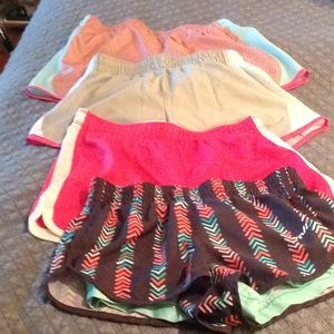 Girls Lot of 4:Athletic Shorts. Size 10-12 EUC